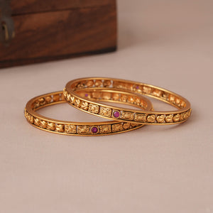 Amazing antique gold sleek bangle set
