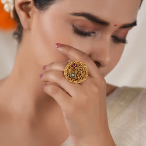 Beautiful antique gold stone finger ring for women