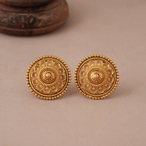 Traditional antique gold floral plain stud