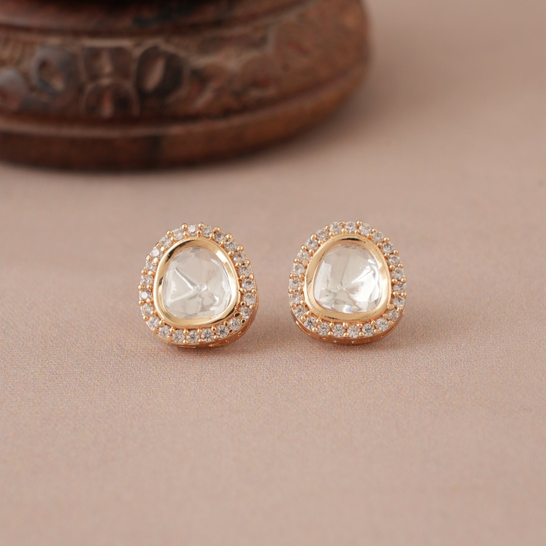 Long gold plated kundan pendant set