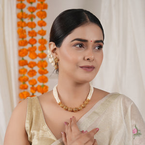 Beautiful antique gold pearl mala necklace set