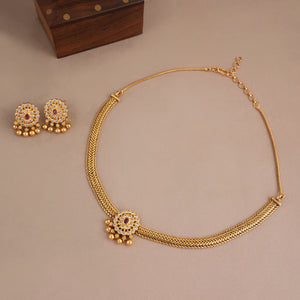 Stunning antique gold stone studded necklace set