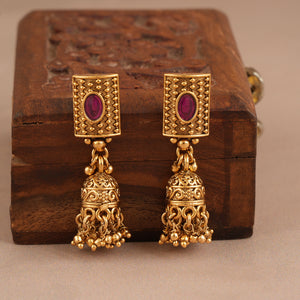 Long antique gold stunning pendant set