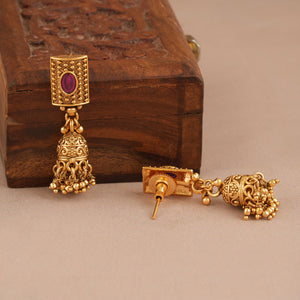 Long antique gold stunning pendant set