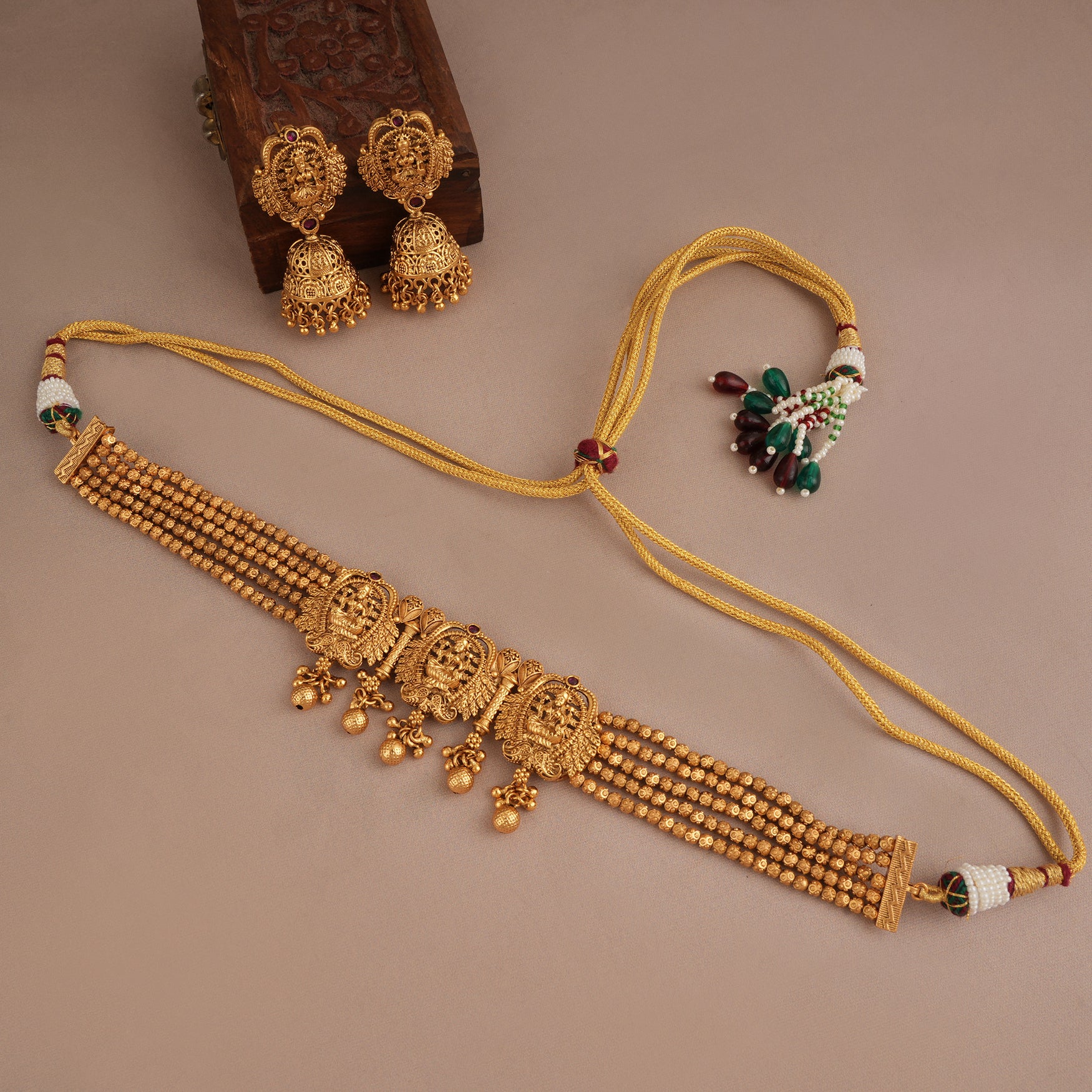 Plain Antique gold beautiful ma lakshmi choker necklace set smarsjewelrys