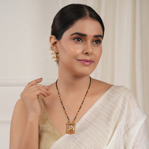 Cute delicate antique gold mangalsutra set