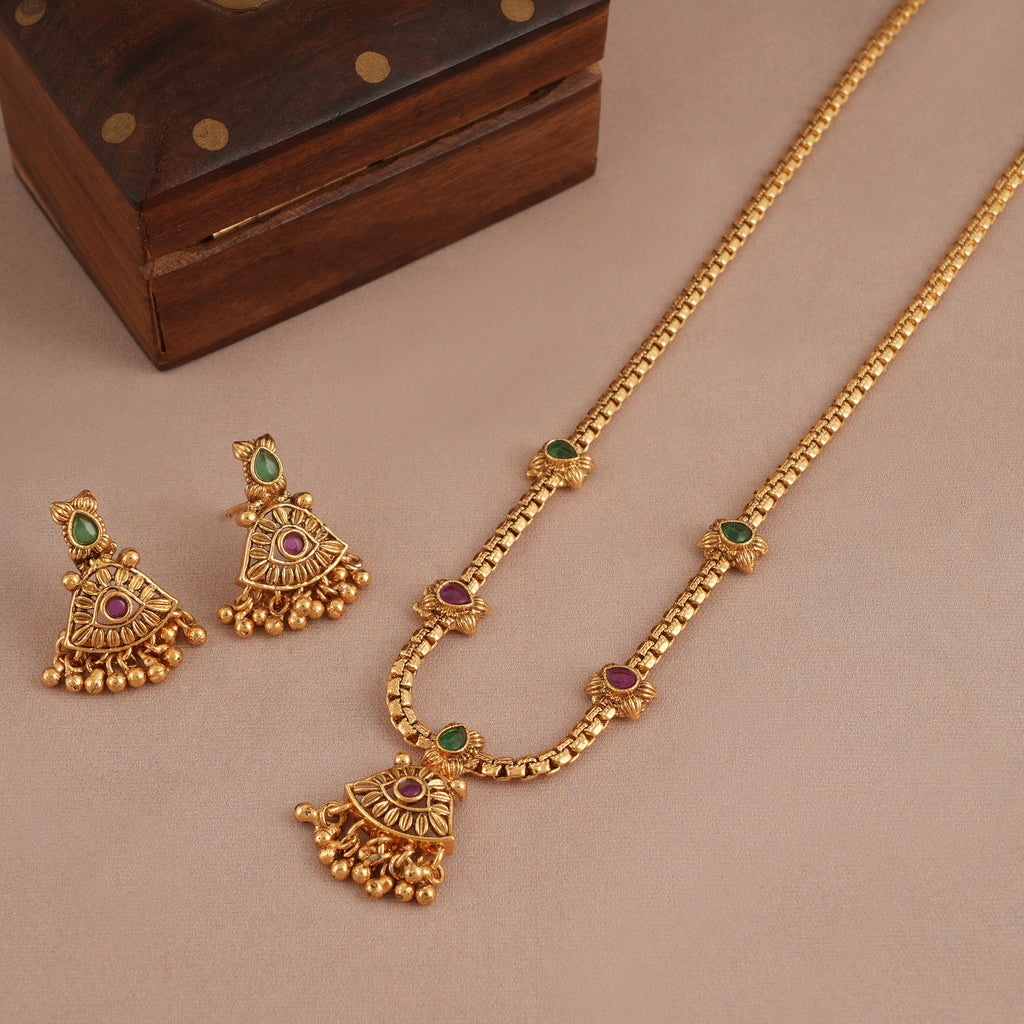 Cute antique gold stone delicate necklace set