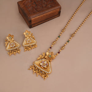 Long antique gold stone floral pendant set