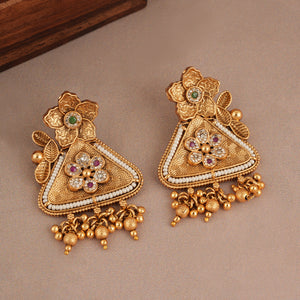Long antique gold stone floral pendant set