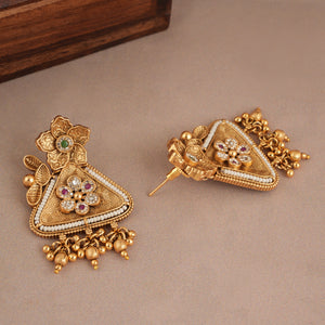 Long antique gold stone floral pendant set