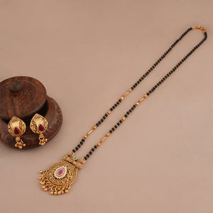 Cute elegant antique gold mangalsutra set
