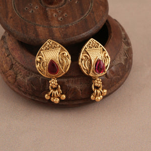 Cute elegant antique gold mangalsutra set
