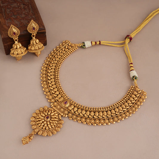 Stunning plain antique gold traditional necklace set with jhumka earring