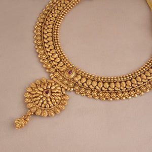 Stunning plain antique gold traditional necklace set with jhumka earring