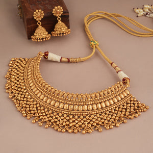 Amazing plain antique gold traditional necklace set with earring