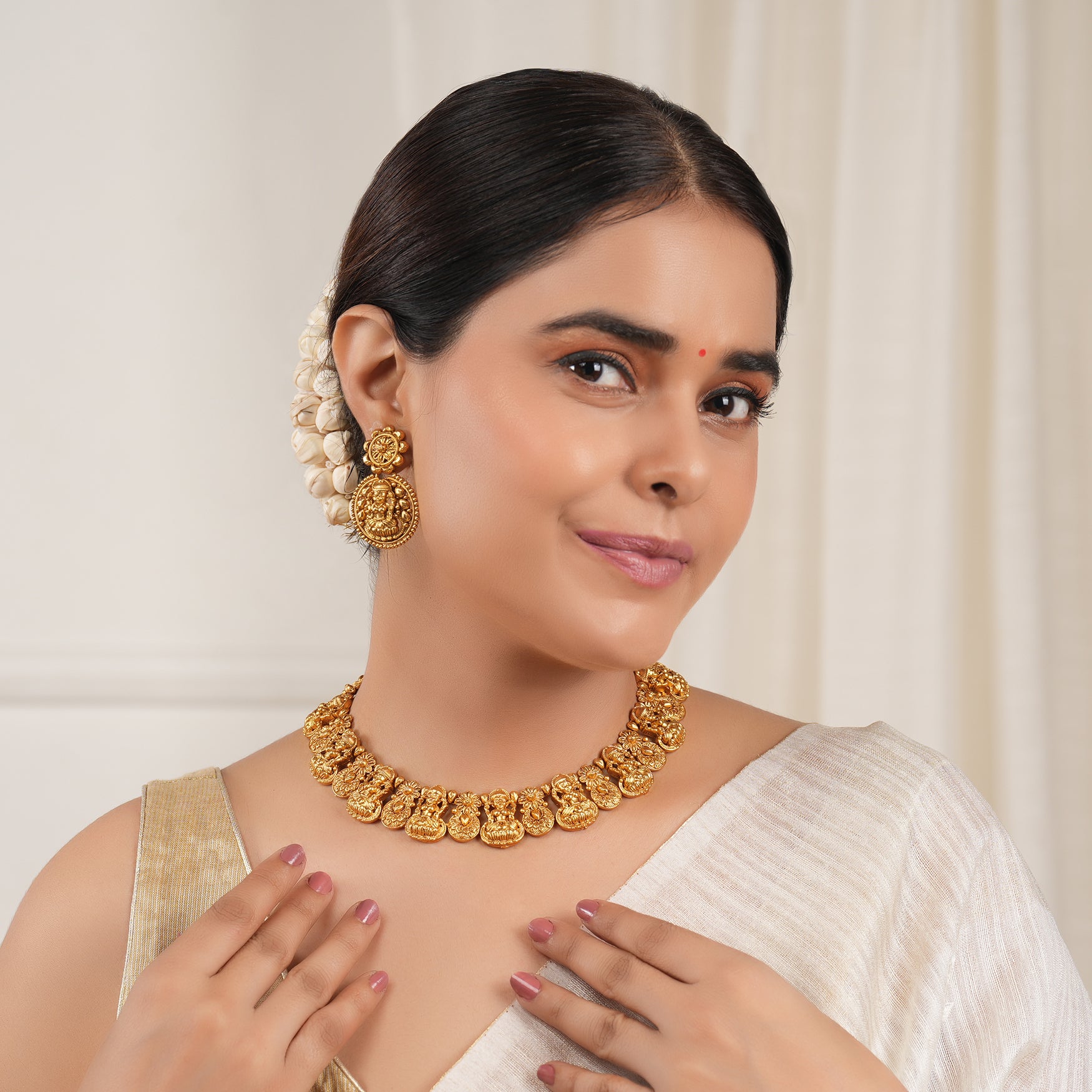 Traditional stunning plain antique gold maa lakshmi necklace set I Temple Jewellery