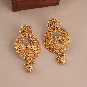 Amazing plain antique gold traditional choker necklace set