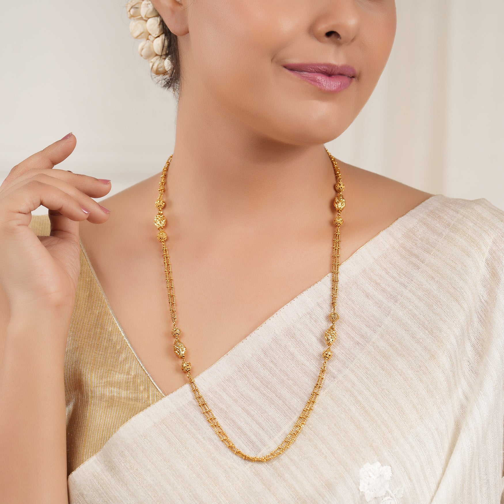 Long delicate antique gold plain mala string