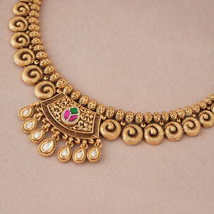 Beautiful antique kundan stone necklace set