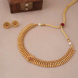 Beautiful plain floral antique gold plated necklace set
