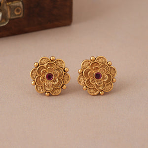 Beautiful plain floral antique gold plated necklace set