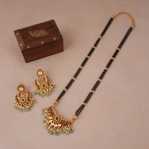 Stunning antique gold kundan multicolor mangalsutra set