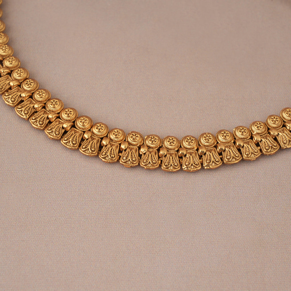 Plain traditional antique gold necklace set