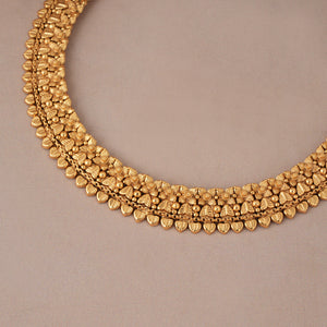 Plain antique gold intricate necklace set