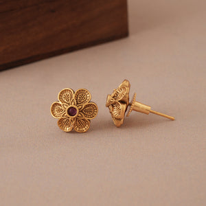 Stunning elegant floral antique gold pendant set