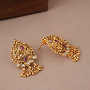 Stunning antique gold kundan stone pendant set