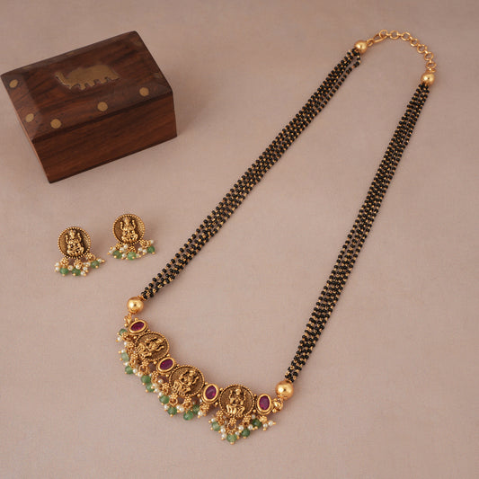 Stunning antique gold ma lakshmi pearl mangalsutra set I Temple Jewellery