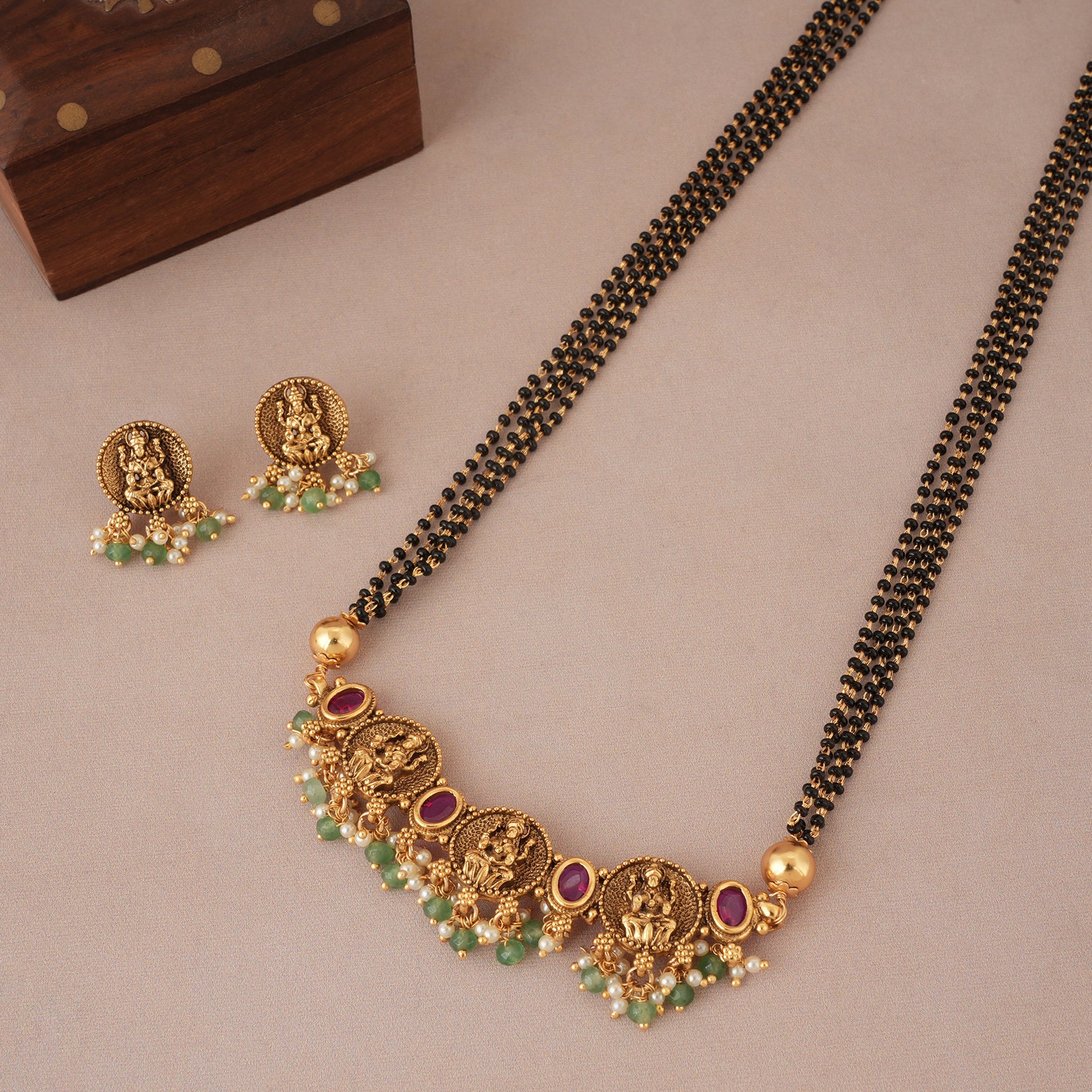 Stunning antique gold ma lakshmi pearl mangalsutra set I Temple Jewellery
