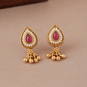 Cute sleek antique gold pear shape mangalsutra set