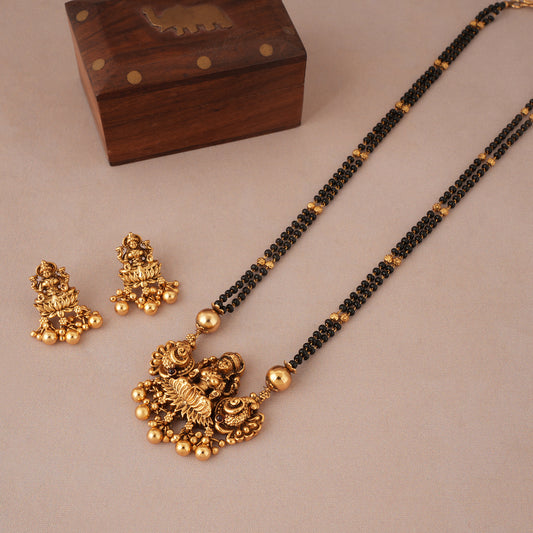 Stunning plain antique gold ma lakshmi mangalsutra with earring I Temple Jewellery