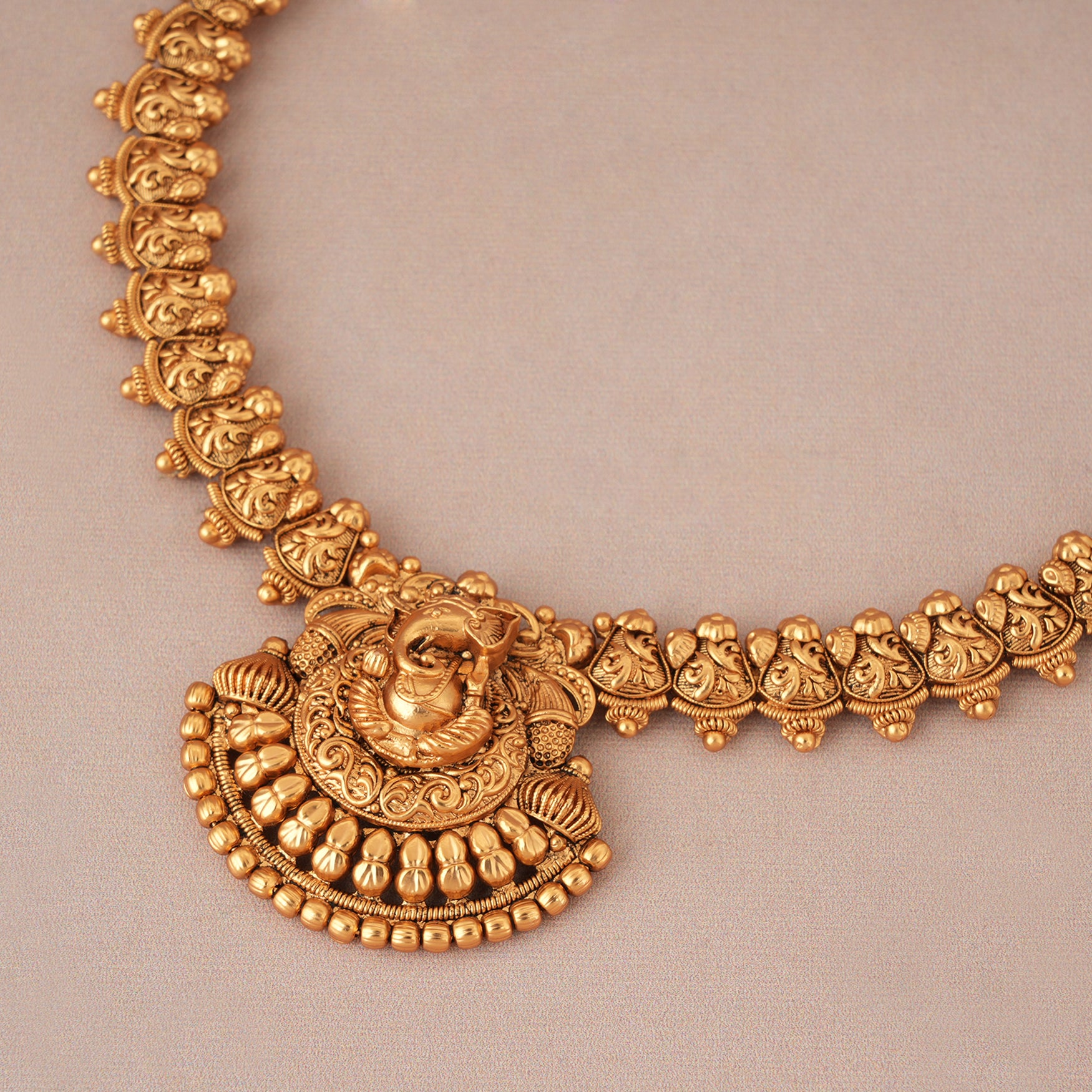 Amazing antique plain gold lord ganesh necklace set I Temple jewellery
