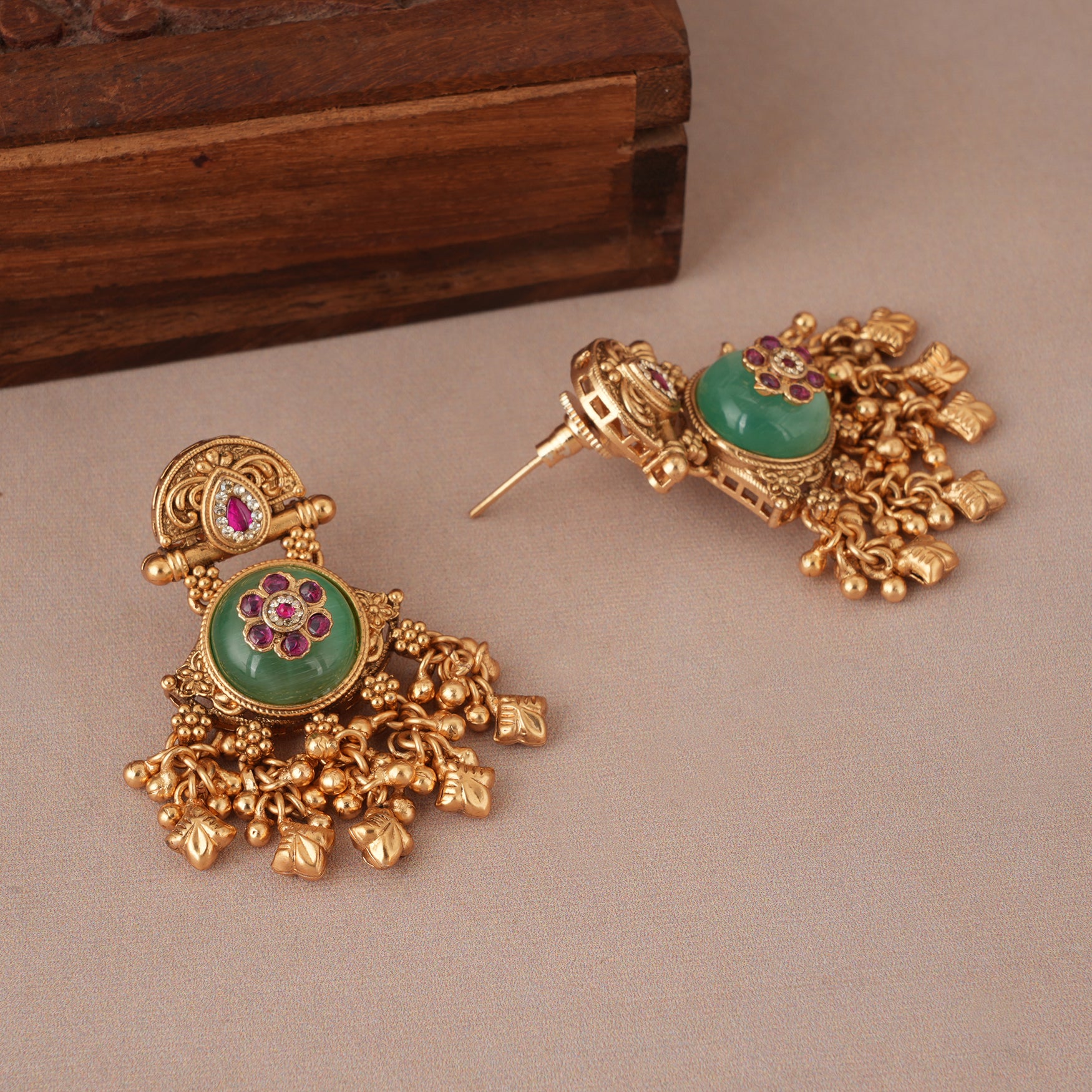 Long antique gold pearl rajwadi stone necklace set