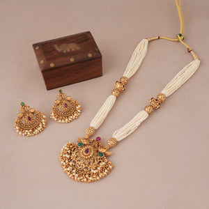 Stunning antique gold pearl carved necklace set