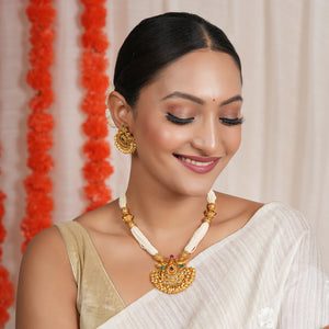 Stunning antique gold pearl carved necklace set