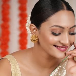 Stunning  big antique gold floral pearl stud