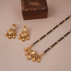 Long antique gold kundan mangalsutra necklace set