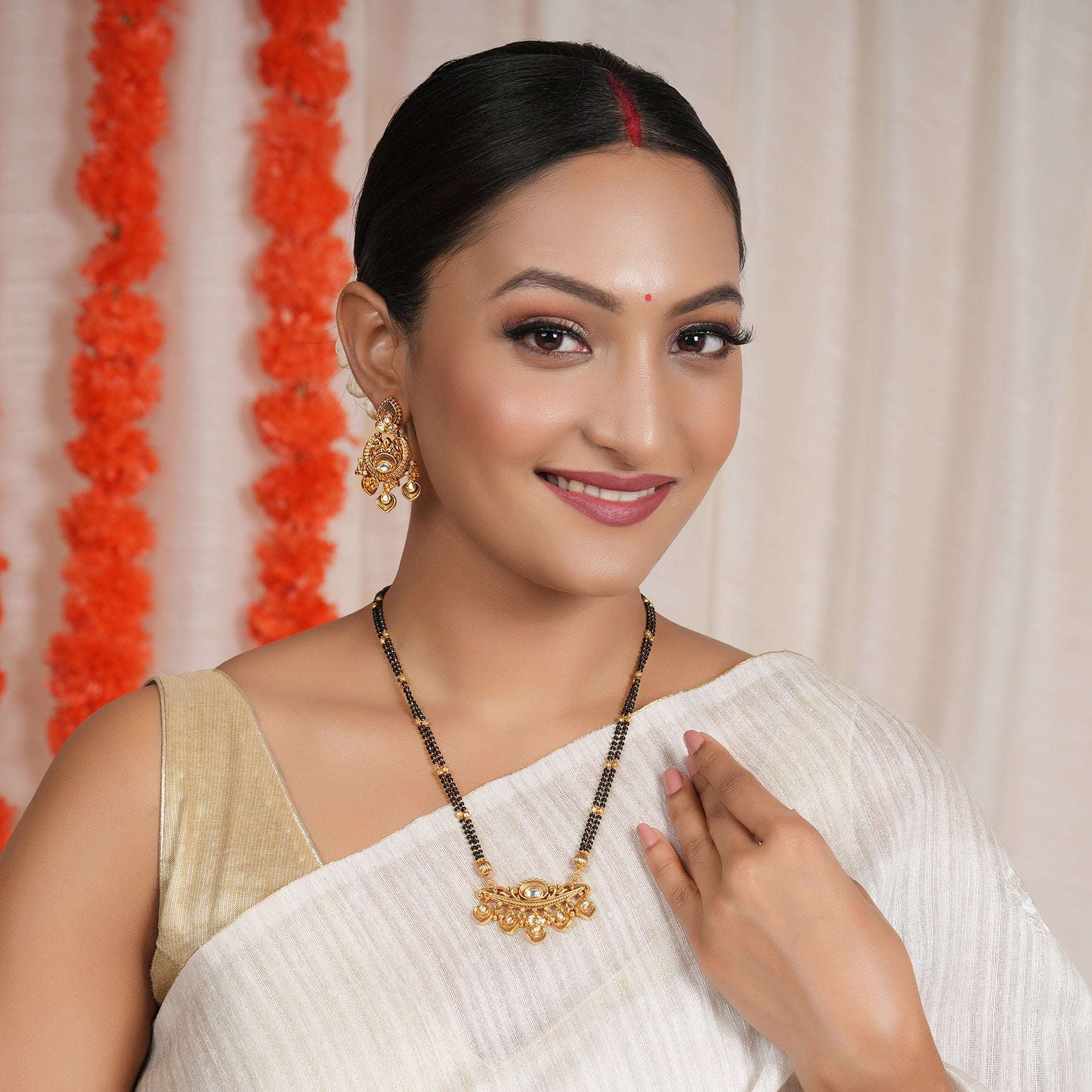 Long antique gold kundan mangalsutra necklace set