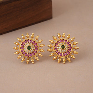 Amazing antique gold ruby stud earring