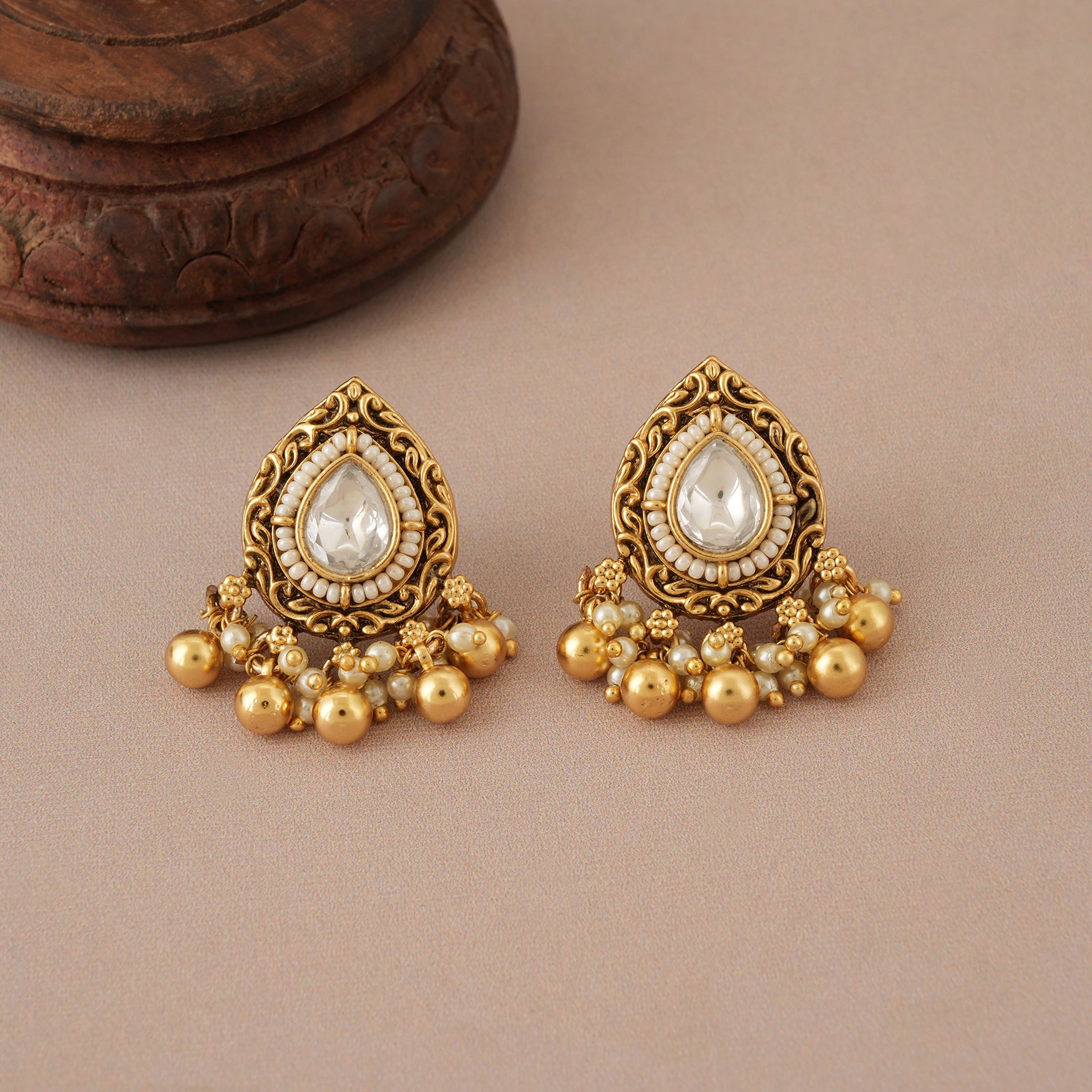Beautiful pear shape antique gold kundan earring