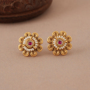 Cute small stone antique gold stud