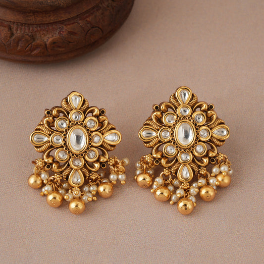 Amazing antique gold kundan earring for women