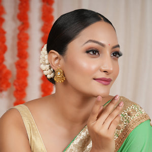 Stunning carved antique gold kundan dangler earring