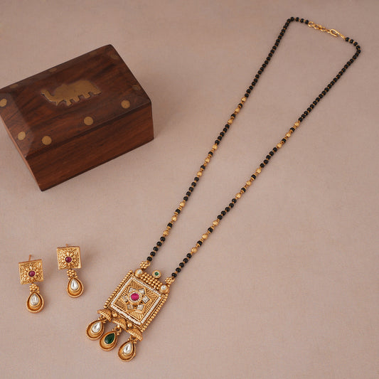 Stunning stone kundan antique gold mangalsutra set