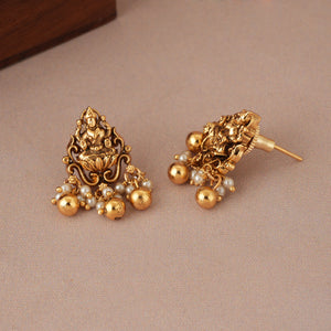 Beautiful antique gold stone ma lakshmi mangalsutra set with earring