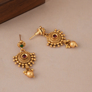 Stunning maa lakshmi stone rajwadi necklace set with earring
