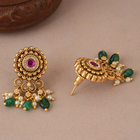 Cute kundan stone antique gold floral earring